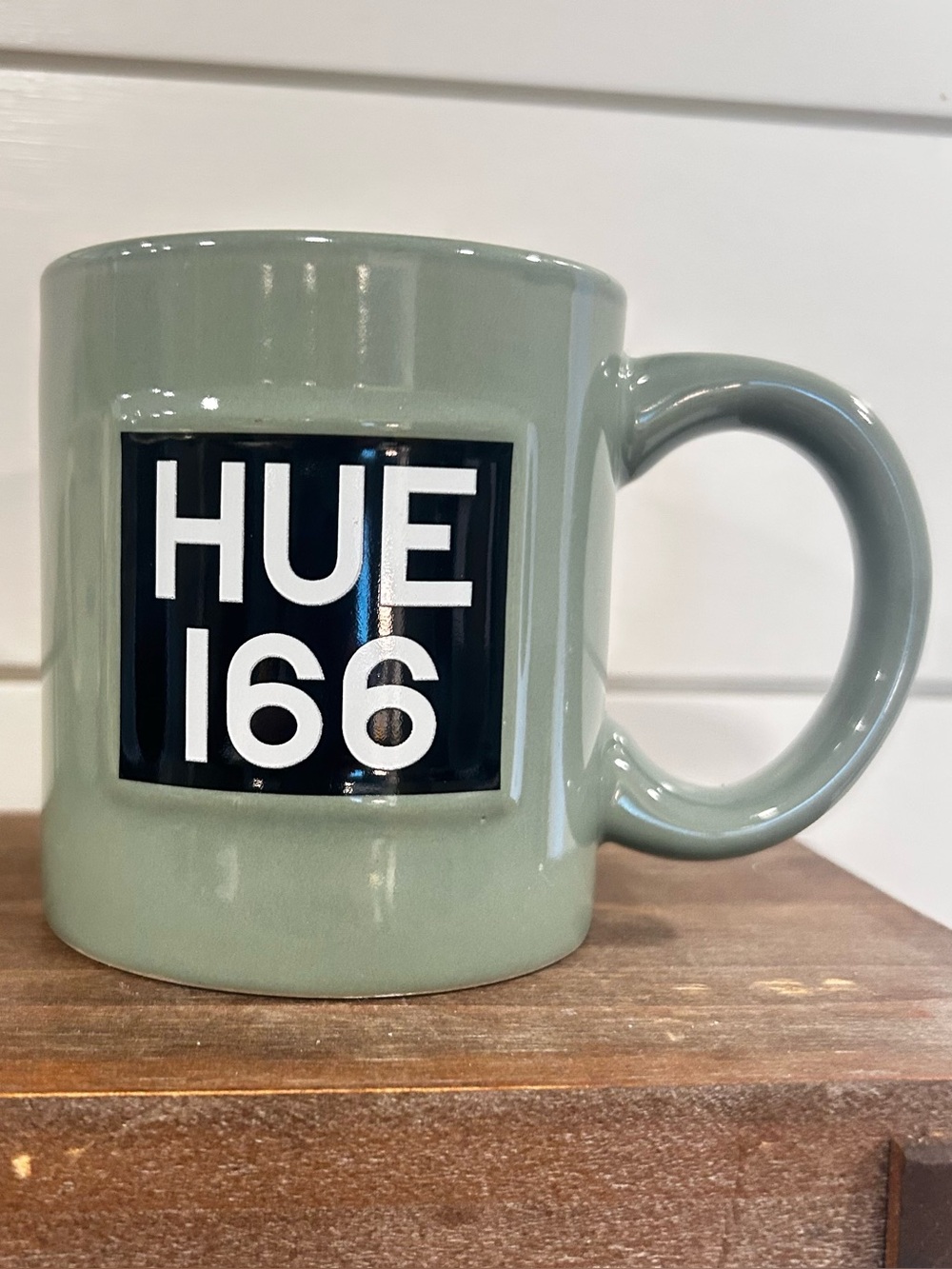 Land Rover Hue 166 coffee Mug Heritage Green & Black Exclusive